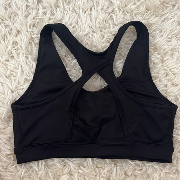 Black open back sports bra - Picture 2 of 2